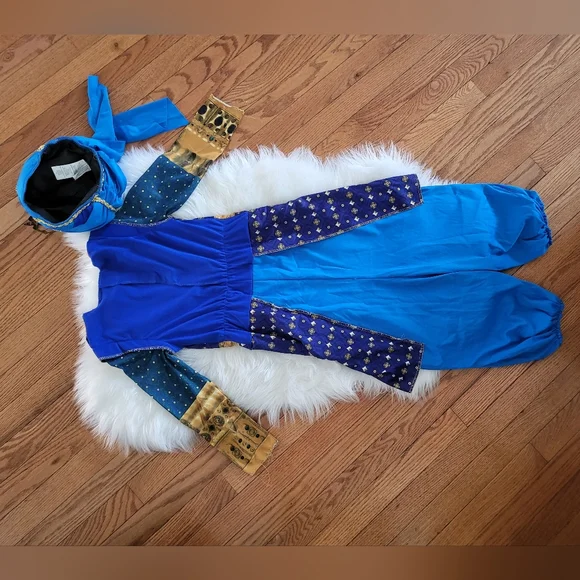 Disney Genie Costume 🕌🧞‍♂️ - Picture 9 of 14